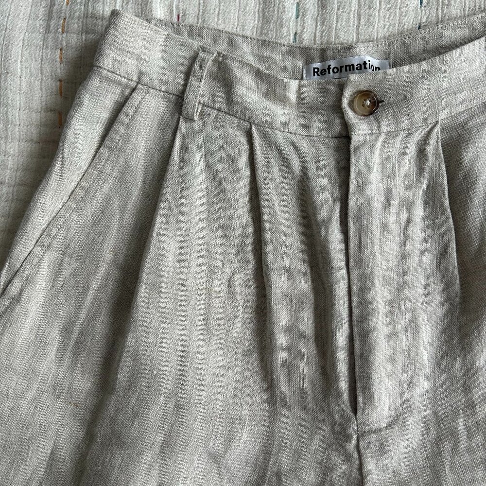 Reformation Petites Alex Linen Pant, Oatmeal -- 2P - Picture 4 of 7